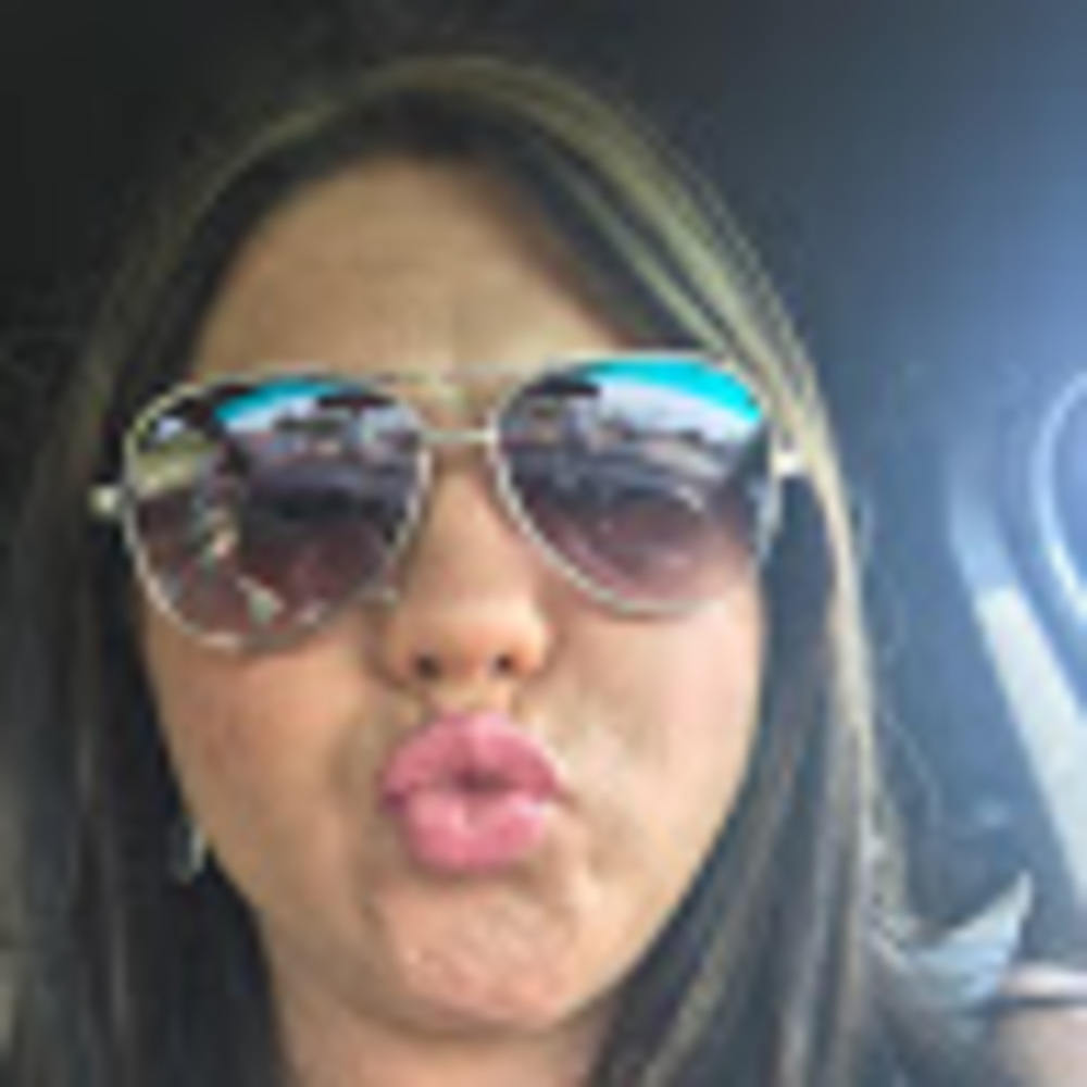Meet your Posher, Marissa